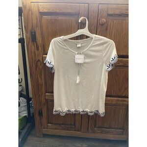 Liz Claiborne Shirt Womens Medium Short Sleeve White Embroidered